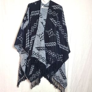 Ardene Open Shawl Poncho Blanket Black White Ortega Southwestern